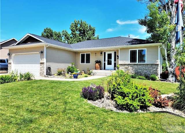 Property at 931 Shamrock Ln, Billings, MT 59105, 5 beds, 3 baths