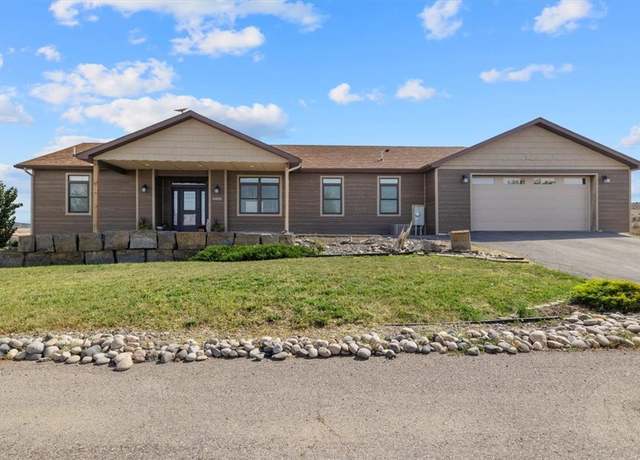Property at 6800 Earl Ave, Huntley, MT 59037, 6 beds, 3 baths