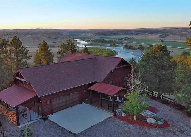 Property at 139 Bozeman Trail Trl, Columbus, MT 59019, 3 beds, 2.5 baths