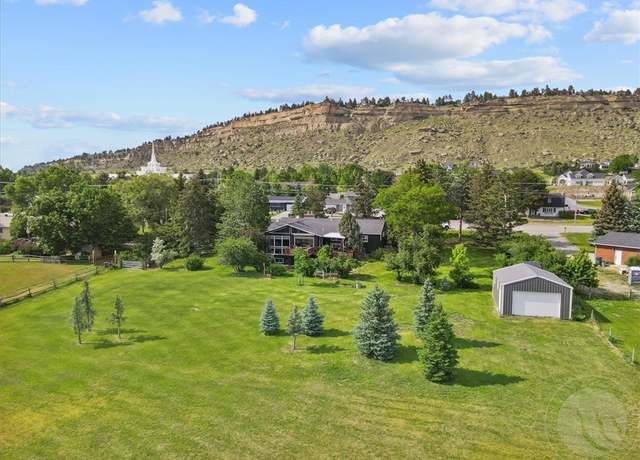 Property at 4748 Rimrock Rd Rd, Billings, MT 59106, 5 beds, 4 baths