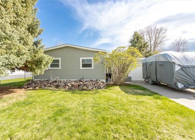 Property at 210 Nash Ln, Billings, MT 59105, 3 beds, 2 baths