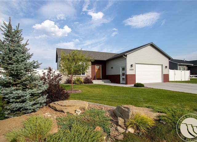 Property at 2253 Gleneagles Blvd, Billings, MT 59105, 4 beds, 3 baths