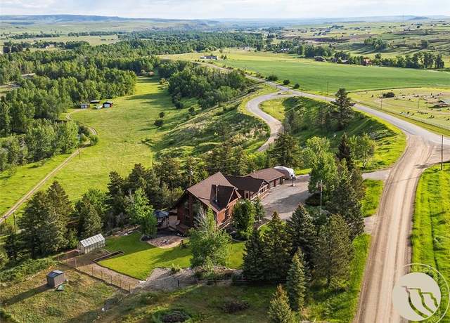 Property at 639 Clear Creek Rd, Roberts, MT 59070, 4 beds, 3 baths
