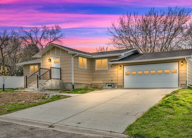 Property at 3804 Becraft Ln, Billings, MT 59101, 4 beds, 2 baths