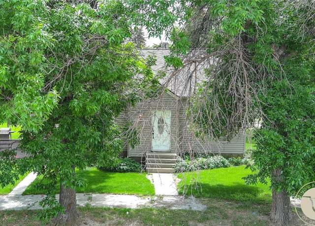 Property at 103 S 4th St, Bridger, MT 59014, 4 beds, 1.5 baths