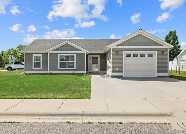 Property at 960 Yorkshire Ct W, Billings, MT 59101, 3 beds, 2 baths