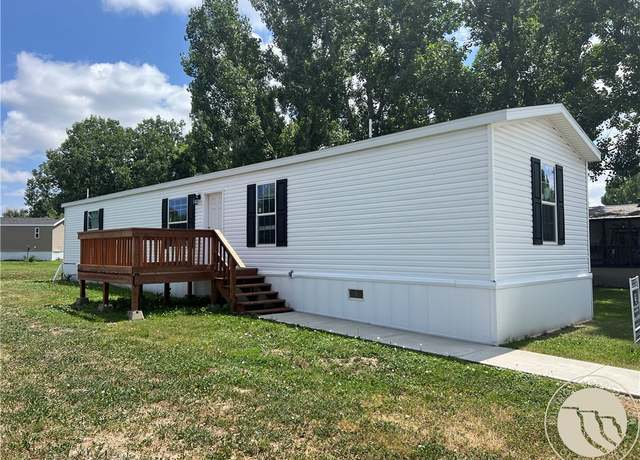 Property at 527 Andrick Ave, Billings, MT 59101, 3 beds, 2 baths
