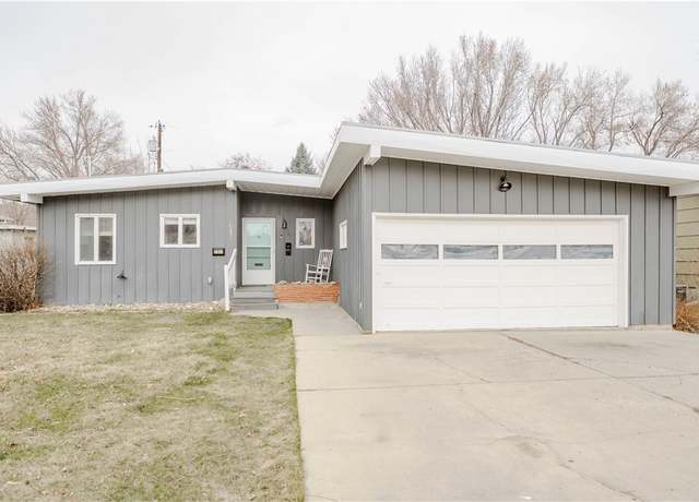 Property at 1341 Colton Blvd, Billings, MT 59102, 3 beds, 1.5 baths