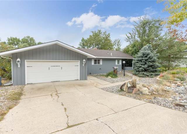 Property at 2218 Fairview Pl, Billings, MT 59102, 4 beds, 3.5 baths