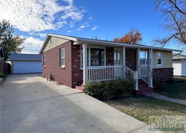 Property at 807 10th Avenue North Ave, Glasgow, MT 59230, 3 beds, 3 baths