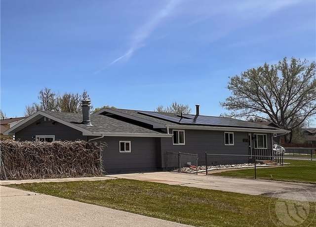 Property at 1703 Cody Dr, Billings, MT 59105, 3 beds, 1 bath