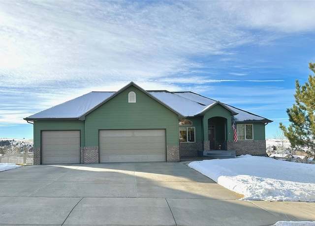 Property at 3196 Mcmasters Rd, Billings, MT 59106, 5 beds, 3 baths