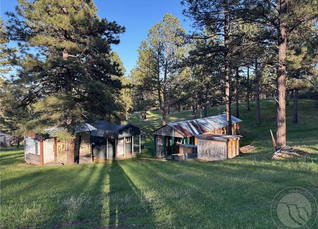 Property at 32 Spring Hollow Rd, Roundup, MT 59072, 1 bed, 0.5 baths