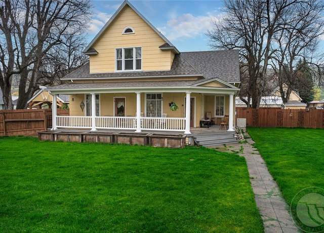 Property at 43 N Woodard Ave Ave, Absarokee, MT 59001, 3 beds, 2 baths