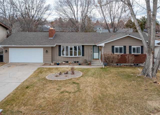 Property at 1014 Aronson Ave Ave, Billings, MT 59105, 5 beds, 3 baths