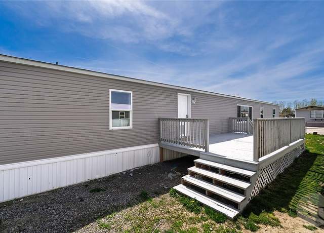 Property at 21 Lapin St, Billings, MT 59105, 3 beds, 2 baths