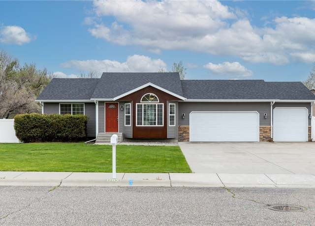 Property at 1203 Peony Dr Dr, Billings, MT 59105, 5 beds, 2 baths