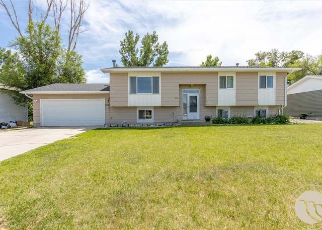 Property at 1314 Dublin St, Billings, MT 59105, 3 beds, 2 baths