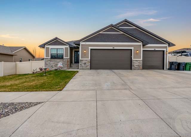 Property at 1540 Anchor Ave, Billings, MT 59105, 4 beds, 3 baths