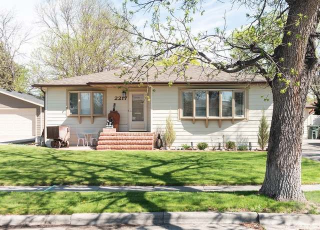 Property at 2217 Miles Ave, Billings, MT 59102, 4 beds, 2 baths