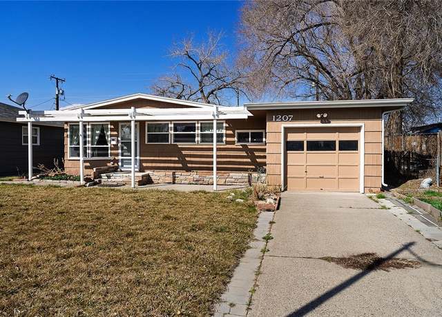 Property at 1207 Concord Dr, Billings, MT 59101, 3 beds, 1.5 baths