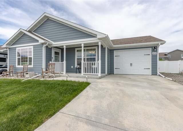Property at 2234 Sierra Vista Cir, Billings, MT 59105, 3 beds, 2 baths