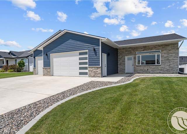 Property at 2236 Gleneagles Blvd, Billings, MT 59105, 3 beds, 2 baths