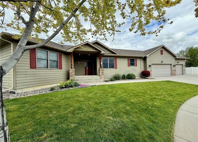 Property at 276 Nantucket Ct, Billings, MT 59102, 5 beds, 3 baths