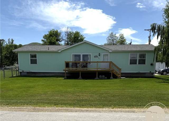 Property at 240 W Central Ave, Reed Point, MT 59069, 3 beds, 2 baths