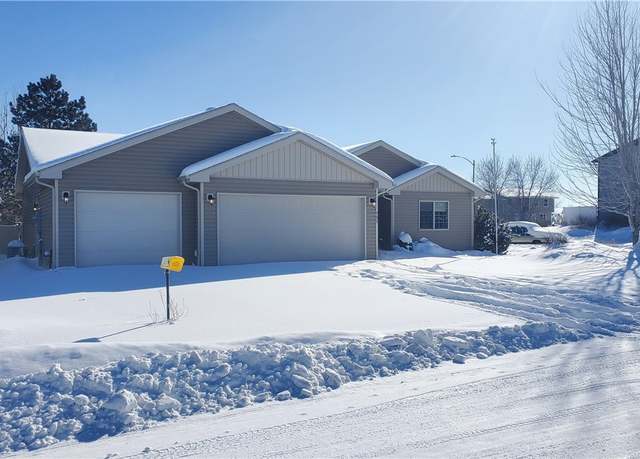 Property at 751 Antelope Pl, Billings, MT 59105, 3 beds, 2 baths