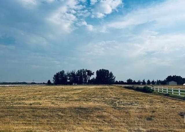 Property at 5610 Woodgate Dr, Billings, MT 59106