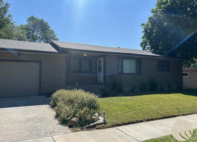 Property at 2215 Patricia Ln, Billings, MT 59102, 3 beds, 2 baths