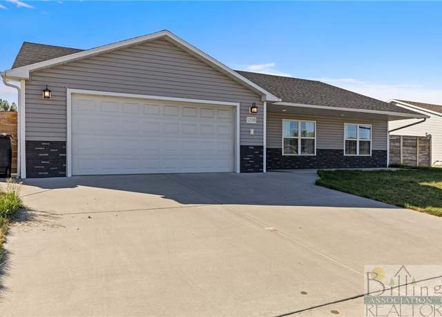 Property at 1220 Twin Lakes Drive Dr, Billings, MT 59105, 3 beds, 2 baths