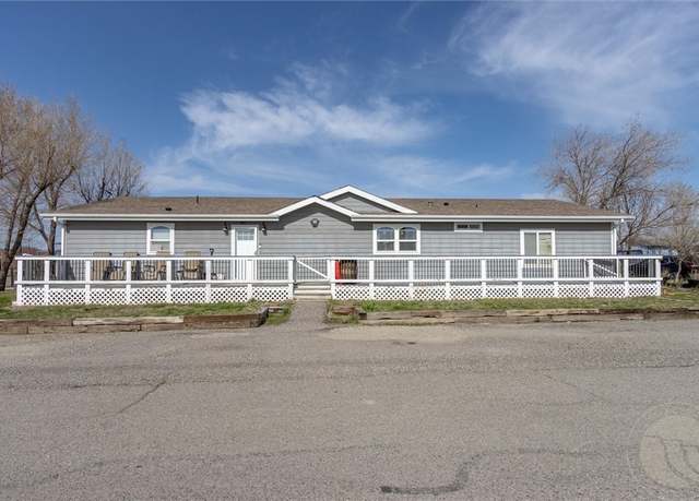Property at 403 11th St N, Columbus, MT 59019, 3 beds, 2.5 baths