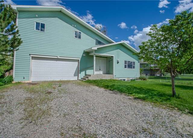 Property at 745 Thicket Ln, Billings, MT 59101, 3 beds, 2.5 baths
