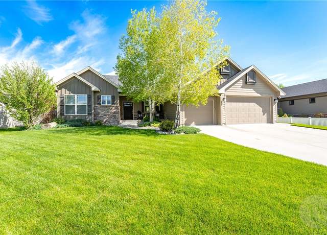 Property at 4271 Rangeview Dr Dr, Billings, MT 59106, 5 beds, 3 baths