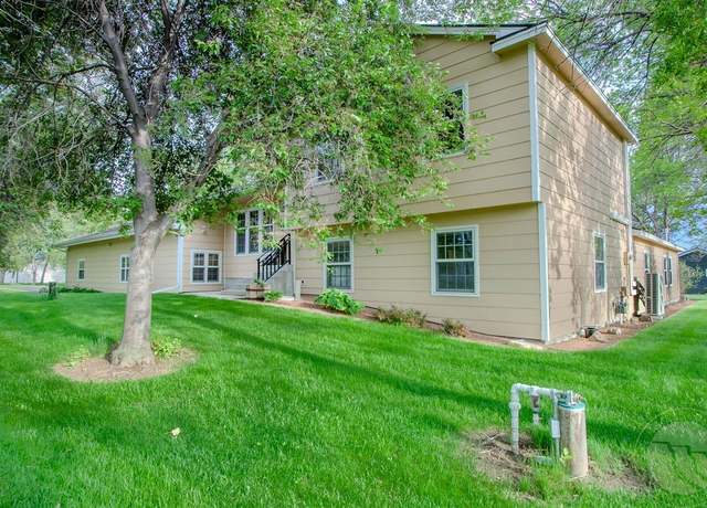 Property at 2736 Buffalo Horn Dr, Laurel, MT 50944, 5 beds, 3 baths