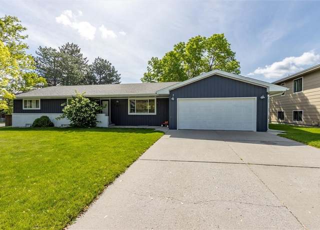 Property at 1029 Toole Cir Cir, Billings, MT 59105, 6 beds, 2.5 baths