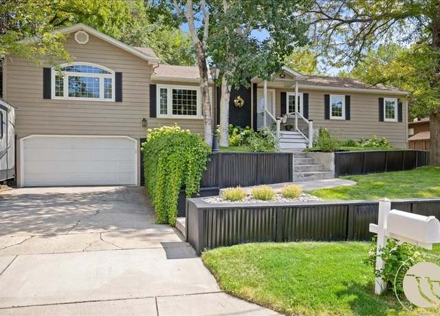 Property at 2911 E Macdonald Dr, Billings, MT 59102, 5 beds, 3 baths