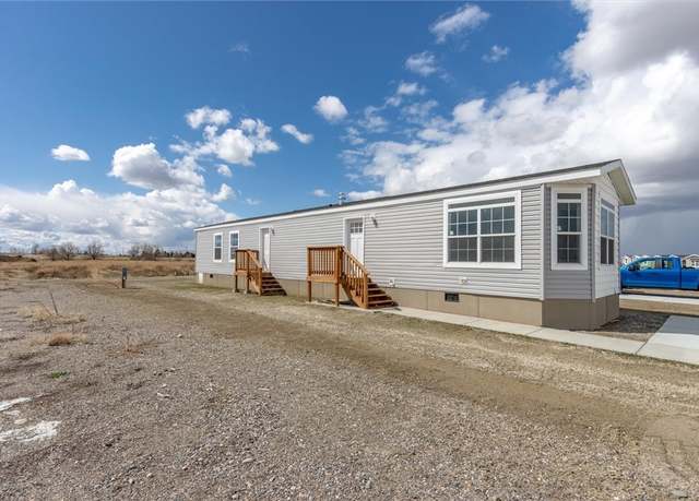 Property at 4722 Laila Dr, Billings, MT 59106, 2 beds, 2 baths