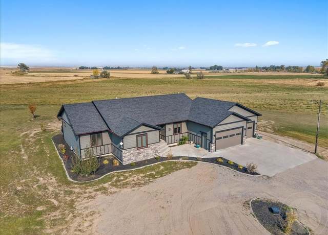 Property at 9365 Laurel Airport Rd Rd, Laurel, MT 59044, 4 beds, 2.5 baths