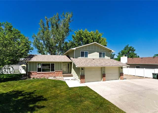 Property at 153 W Hilltop Rd, Billings, MT 59105, 4 beds, 2.5 baths