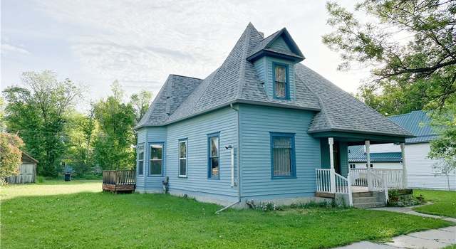 Photo of 44 E 2nd Ave N, Columbus, MT 59019