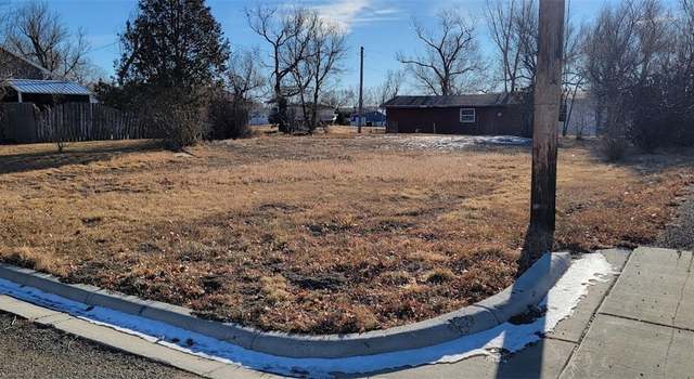 Photo of 614 Wyoming Ave, Baker, MT 59313