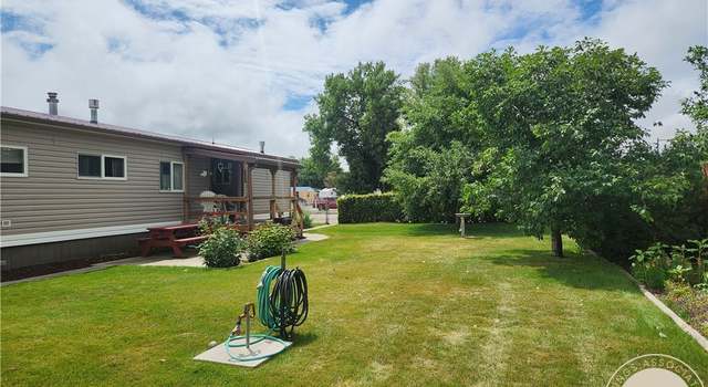 Photo of 117 E Broadway Ave, Bridger, MT 59014