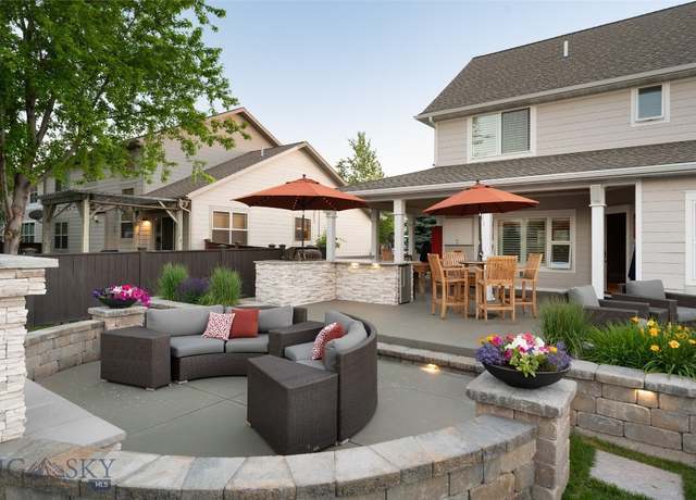 Property at 3214 Hillcrest Dr, Bozeman, MT 59715, 4 beds, 2.5 baths
