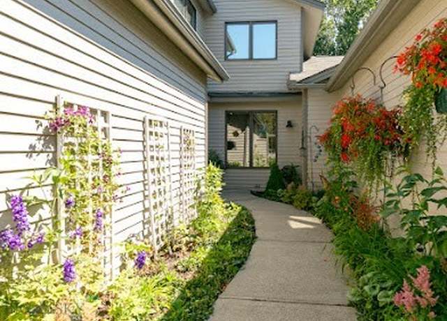 Property at 3 Gallatin Dr Unit B, Bozeman, MT 59718, 3 beds, 2.5 baths