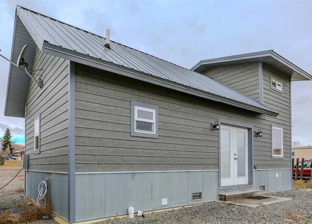 Property at 107 Elliot St N, Wilsall, MT 59086, 1 bed, 1 bath