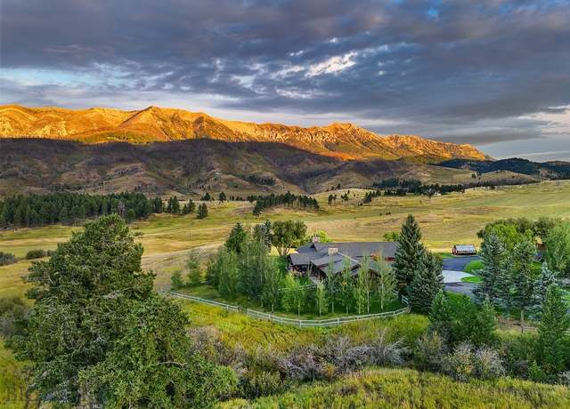 Property at 7180 Tepee Ridge Rd, Bozeman, MT 59715, 3 beds, 2.5 baths