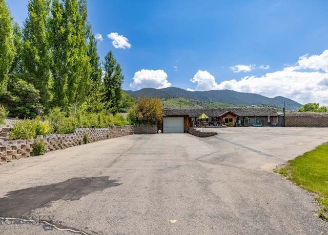 Property at 3620 Saddle Rock Rd, Butte, MT 59701, 3 beds, 2.5 baths